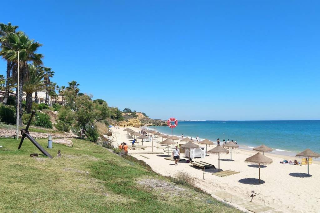 Praia Eulália with pool&5 minutes from the beach Albufeira Exterior foto
