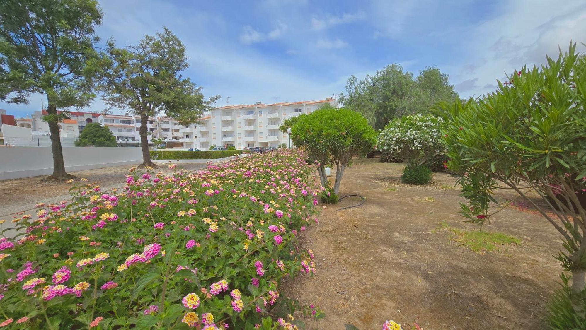 Praia Eulália with pool&5 minutes from the beach Albufeira Exterior foto