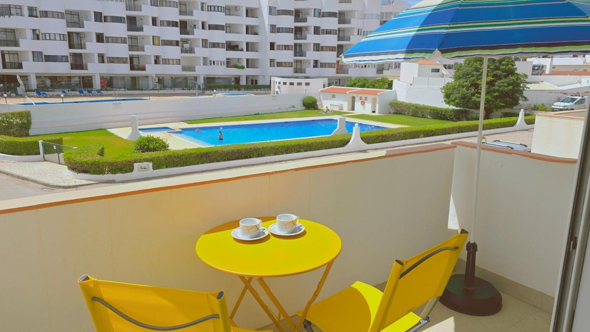 Praia Eulália with pool&5 minutes from the beach Albufeira Exterior foto